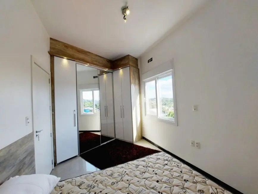 Casa com 3 quartos à venda, 275m2 em Campo Bom - RS - imagem 9 Foto 9 de Casa com 3 quartos à venda, 275m2 em Campo Bom - RS