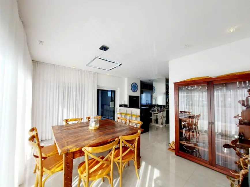 Casa com 3 quartos à venda, 275m2 em Campo Bom - RS - imagem 7 Foto 7 de Casa com 3 quartos à venda, 275m2 em Campo Bom - RS