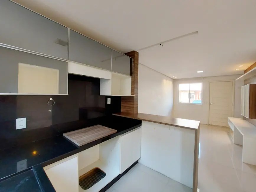 Casa com 2 quartos para alugar, 57m2 em Canudos, Novo Hamburgo - RS - imagem 4 Foto 4 de Casa com 2 quartos para alugar, 57m2 em Canudos, Novo Hamburgo - RS