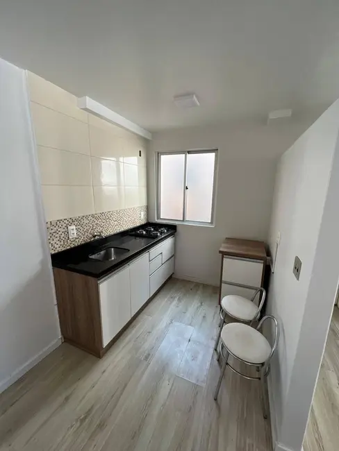 Apartamento com 2 quartos à venda, 40m2 em Novo Hamburgo - RS - imagem 4 Foto 4 de Apartamento com 2 quartos à venda, 40m2 em Novo Hamburgo - RS