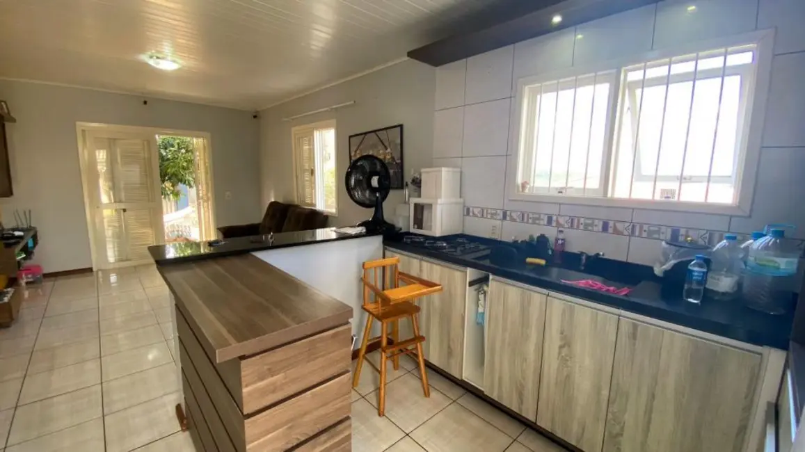 Casa com 2 quartos à venda em Sol Nascente, Estancia Velha - RS - imagem 4 Foto 4 de Casa com 2 quartos à venda em Sol Nascente, Estancia Velha - RS