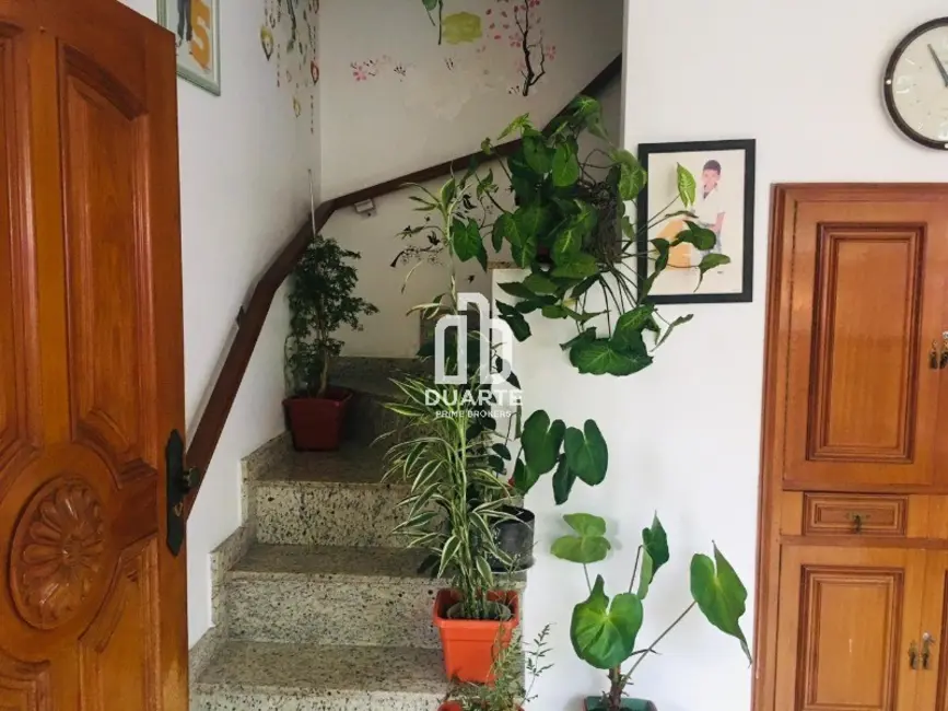 Casa com 3 quartos à venda, 163m2 em Marapé, Santos - SP - imagem 4 Foto 4 de Casa com 3 quartos à venda, 163m2 em Marapé, Santos - SP