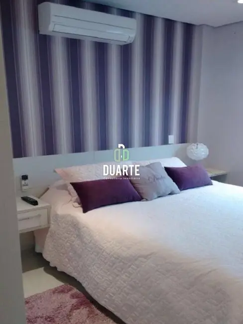 Foto 3 de Casa com 4 quartos à venda, 350m2 em Enseada, Guaruja - SP