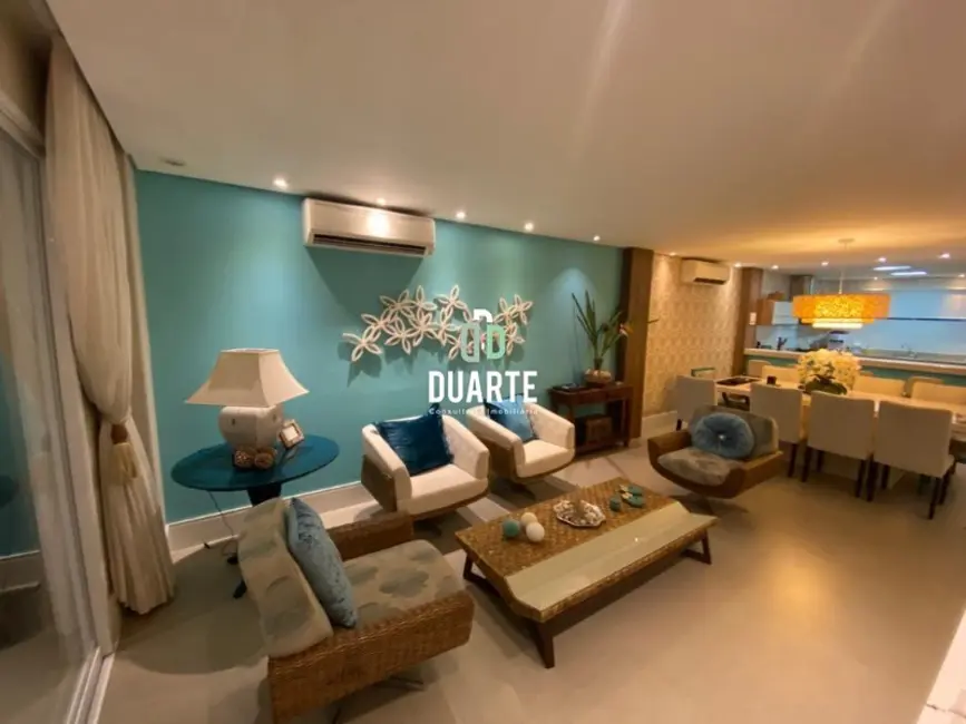 Foto 2 de Casa com 4 quartos à venda, 350m2 em Enseada, Guaruja - SP