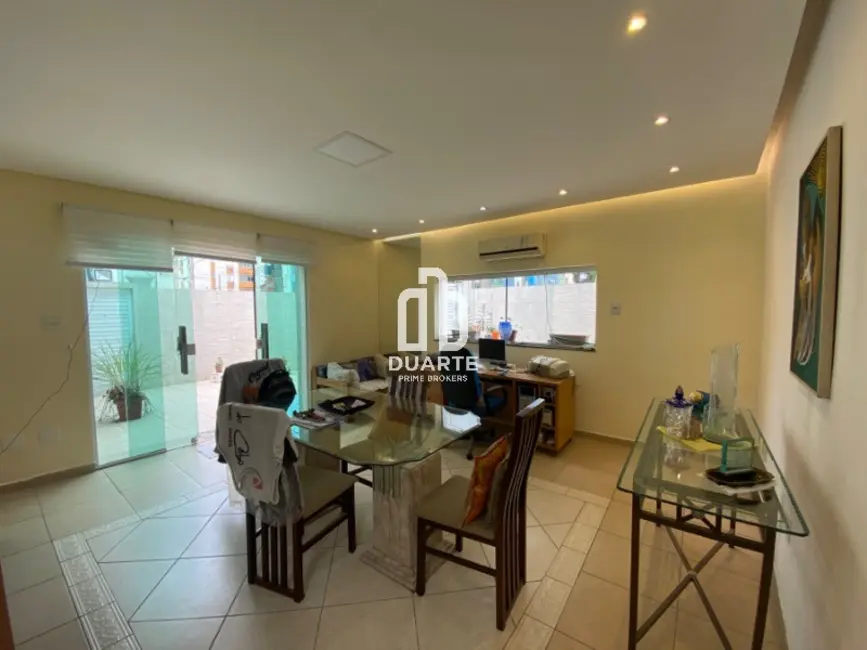 Casa com 3 quartos à venda, 127m2 em Ponta da Praia, Santos - SP - imagem 1 Foto 1 de Casa com 3 quartos à venda, 127m2 em Ponta da Praia, Santos - SP