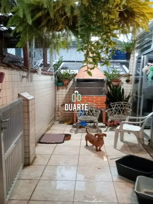 Casa com 2 quartos à venda, 120m2 em Marapé, Santos - SP - imagem 3 Foto 3 de Casa com 2 quartos à venda, 120m2 em Marapé, Santos - SP