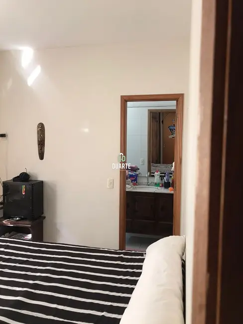 Casa com 4 quartos à venda, 236m2 em Pompéia, Santos - SP - imagem 9 Foto 9 de Casa com 4 quartos à venda, 236m2 em Pompéia, Santos - SP