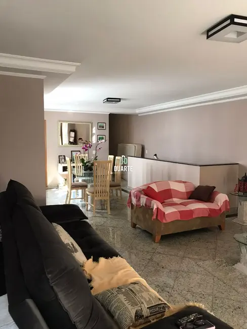 Casa com 4 quartos à venda, 236m2 em Pompéia, Santos - SP - imagem 6 Foto 6 de Casa com 4 quartos à venda, 236m2 em Pompéia, Santos - SP