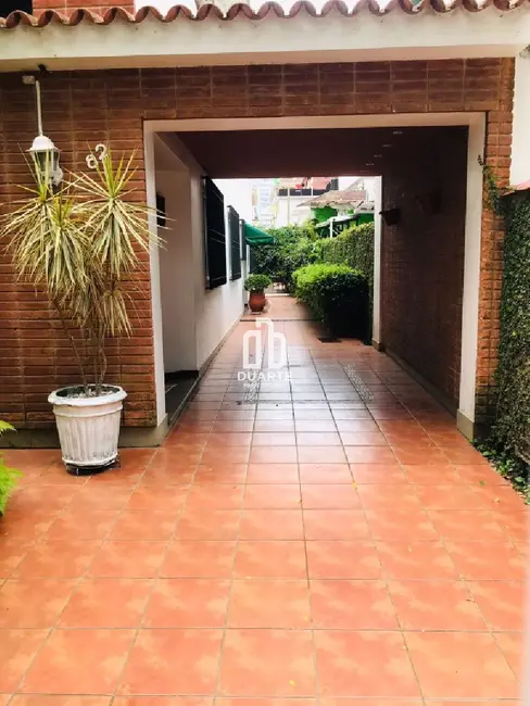 Foto 3 de Casa com 4 quartos à venda, 300m2 em Embaré, Santos - SP