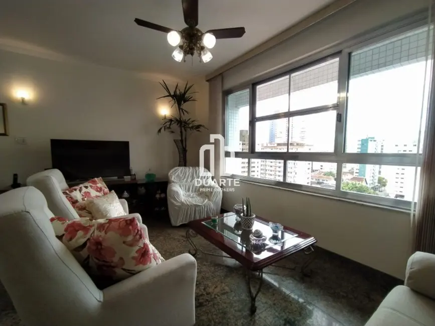 Apartamento com 3 quartos à venda, 258m2 em Gonzaga, Santos - SP - imagem 4 Foto 4 de Apartamento com 3 quartos à venda, 258m2 em Gonzaga, Santos - SP