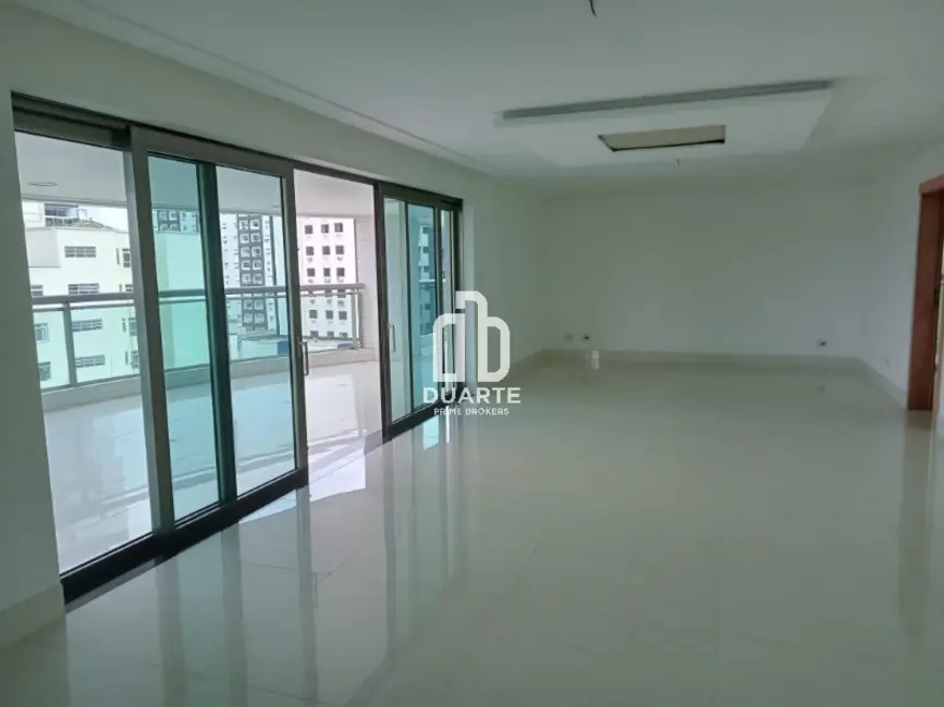 Apartamento com 4 quartos à venda, 488m2 em Ponta da Praia, Santos - SP - imagem 4 Foto 4 de Apartamento com 4 quartos à venda, 488m2 em Ponta da Praia, Santos - SP