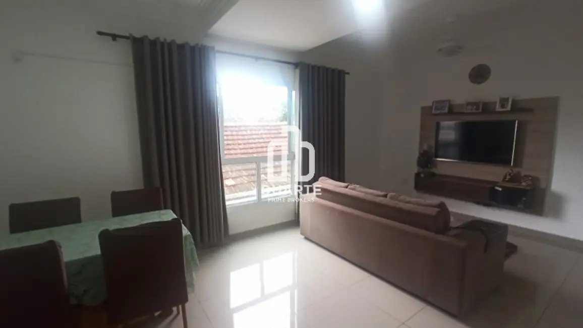 Foto 3 de Casa com 3 quartos à venda, 117m2 em Vila São Jorge, Sao Vicente - SP