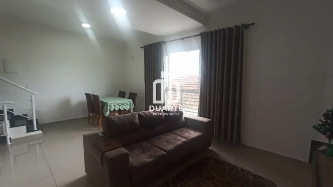 Foto 2 de Casa com 3 quartos à venda, 117m2 em Vila São Jorge, Sao Vicente - SP