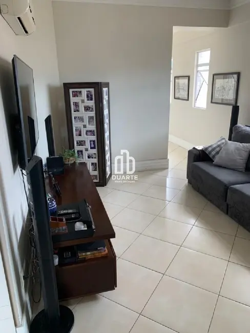 Apartamento com 3 quartos à venda, 180m2 em Pompéia, Santos - SP - imagem 5 Foto 5 de Apartamento com 3 quartos à venda, 180m2 em Pompéia, Santos - SP