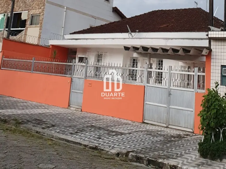 Foto 3 de Casa com 3 quartos à venda, 240m2 em Parque Bitaru, Sao Vicente - SP