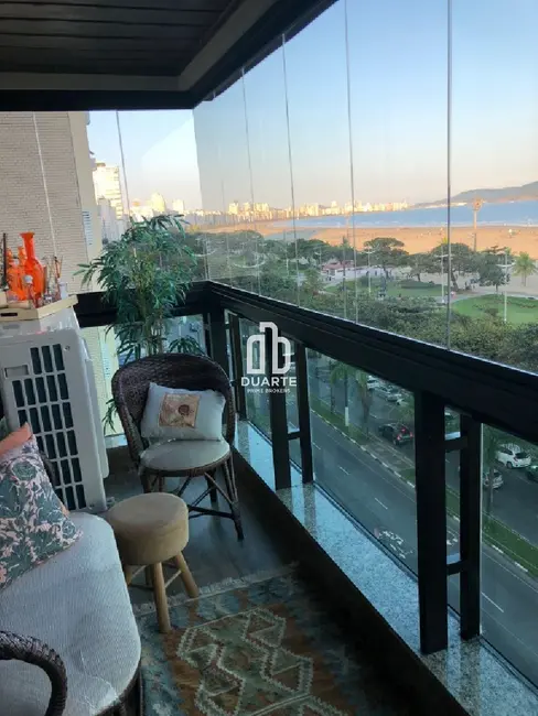 Apartamento com 3 quartos à venda, 184m2 em Pompéia, Santos - SP - imagem 3 Foto 3 de Apartamento com 3 quartos à venda, 184m2 em Pompéia, Santos - SP