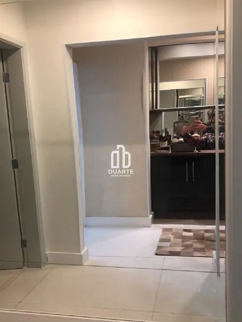 Apartamento com 3 quartos à venda, 184m2 em Pompéia, Santos - SP - imagem 9 Foto 9 de Apartamento com 3 quartos à venda, 184m2 em Pompéia, Santos - SP