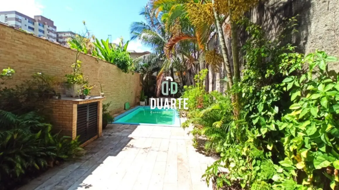 Foto 3 de Casa com 2 quartos à venda, 140m2 em Vila Belmiro, Santos - SP