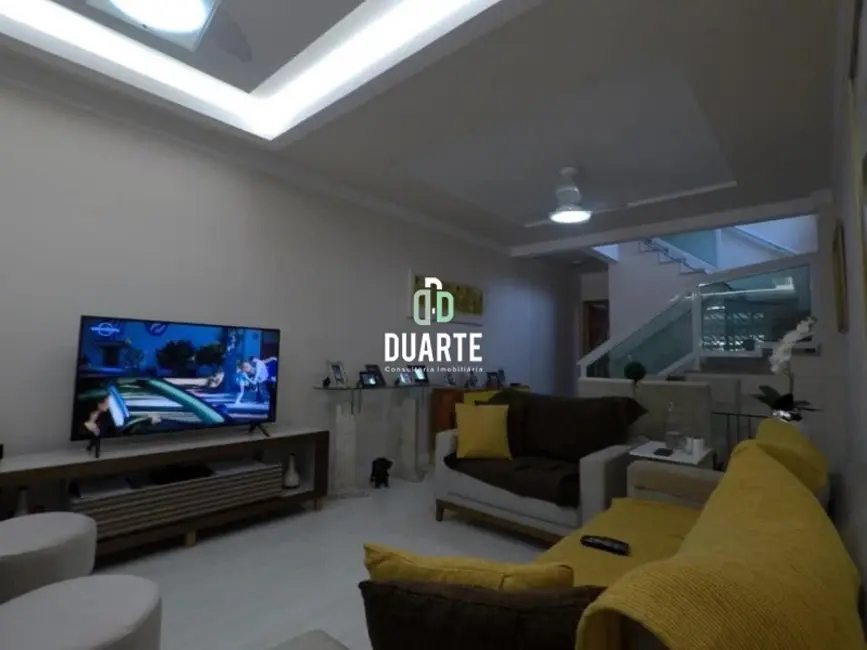 Foto 4 de Casa com 3 quartos à venda, 152m2 em Vila Valença, Sao Vicente - SP