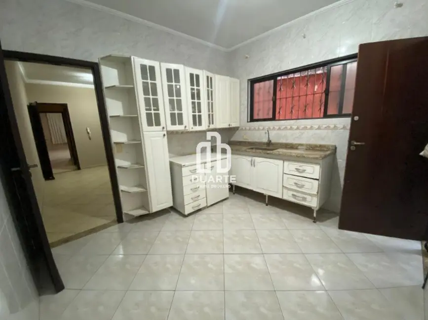 Foto 6 de Casa com 3 quartos à venda, 182m2 em Vila Valença, Sao Vicente - SP