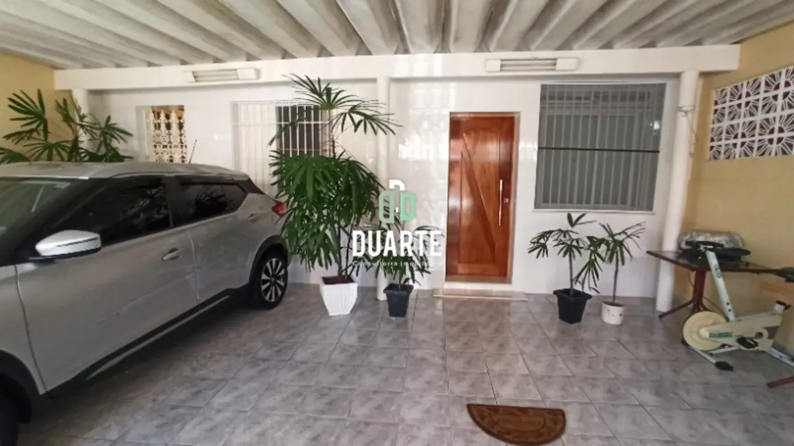 Foto 1 de Casa com 2 quartos à venda, 105m2 em Jardim Independência, Sao Vicente - SP