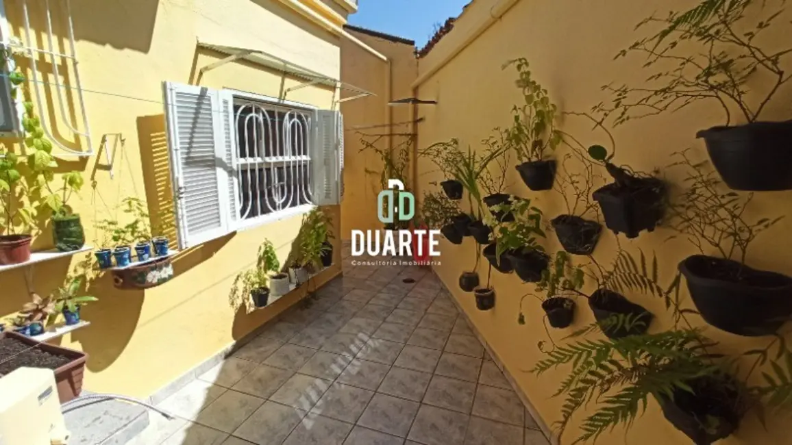 Foto 2 de Casa com 2 quartos à venda, 105m2 em Jardim Independência, Sao Vicente - SP