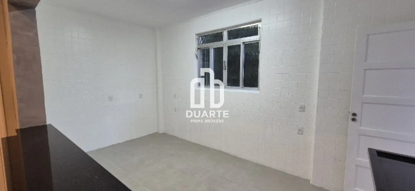 Apartamento com 2 quartos para alugar, 111m2 em Embaré, Santos - SP - imagem 5 Foto 5 de Apartamento com 2 quartos para alugar, 111m2 em Embaré, Santos - SP