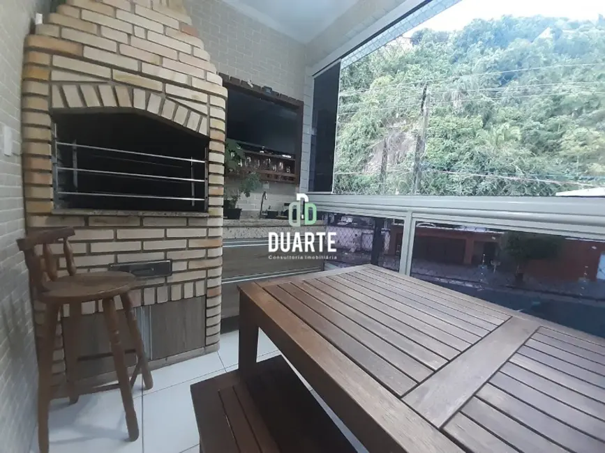 Casa com 3 quartos à venda, 125m2 em Marapé, Santos - SP - imagem 3 Foto 3 de Casa com 3 quartos à venda, 125m2 em Marapé, Santos - SP