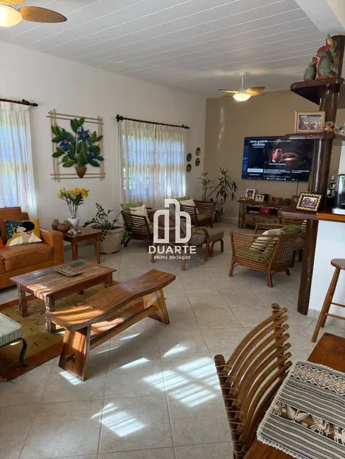 Foto 6 de Casa com 5 quartos à venda, 240m2 em Delfim Verde, Caraguatatuba - SP