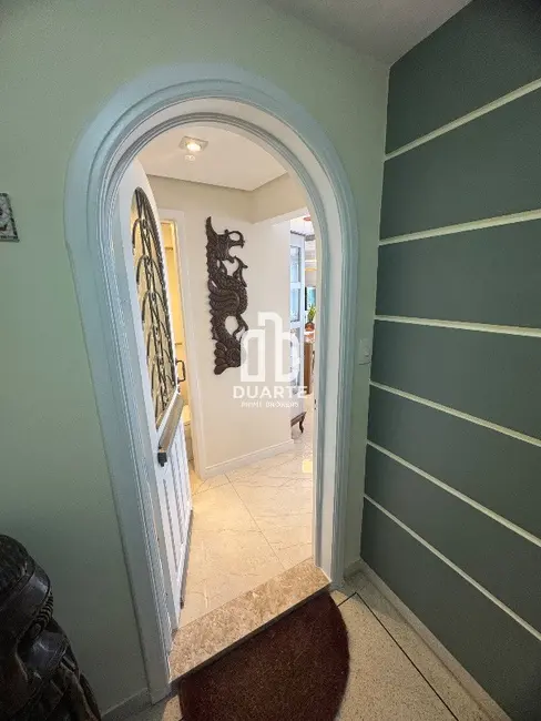 Apartamento com 3 quartos à venda, 126m2 em Sao Vicente - SP - imagem 2 Foto 2 de Apartamento com 3 quartos à venda, 126m2 em Sao Vicente - SP