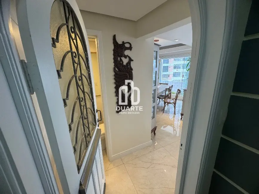 Apartamento com 3 quartos à venda, 126m2 em Sao Vicente - SP - imagem 3 Foto 3 de Apartamento com 3 quartos à venda, 126m2 em Sao Vicente - SP