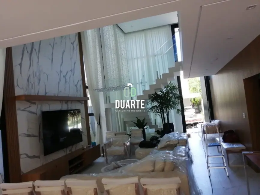 Foto 4 de Casa com 6 quartos à venda, 464m2 em Bertioga - SP