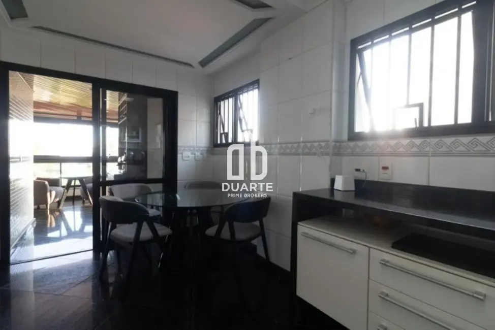 Foto 7 de Apartamento com 4 quartos à venda, 250m2 em Canto do Forte, Praia Grande - SP