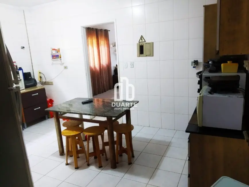 Foto 8 de Casa com 2 quartos à venda, 95m2 em Macuco, Santos - SP