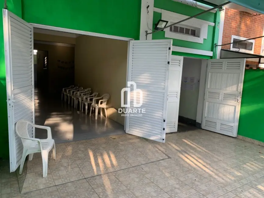 Foto 2 de Casa com 3 quartos à venda, 190m2 em Gonzaga, Santos - SP