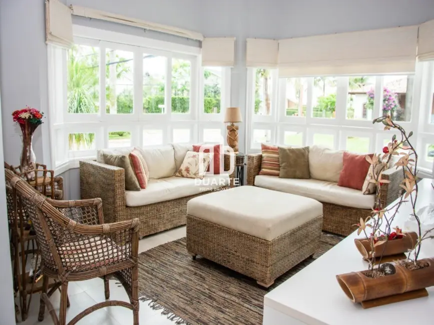 Casa de Condomínio com 6 quartos à venda, 400m2 em Peruibe - SP - imagem 4 Foto 4 de Casa de Condomínio com 6 quartos à venda, 400m2 em Peruibe - SP