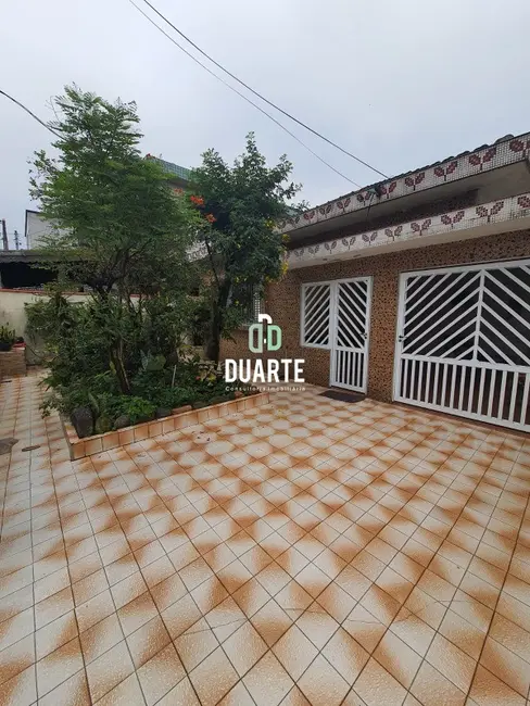 Foto 1 de Casa com 3 quartos à venda, 140m2 em Santa Maria, Santos - SP