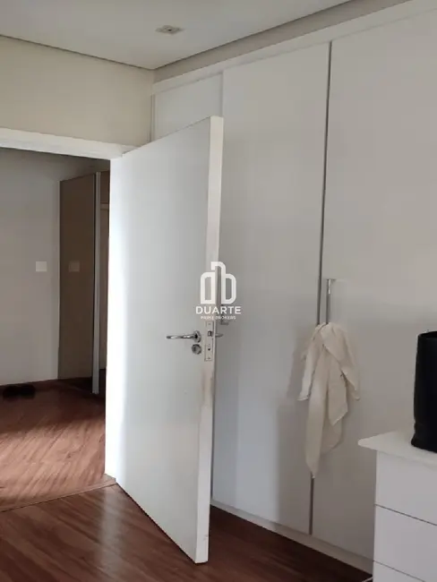 Apartamento com 3 quartos à venda, 167m2 em Embaré, Santos - SP - imagem 7 Foto 7 de Apartamento com 3 quartos à venda, 167m2 em Embaré, Santos - SP