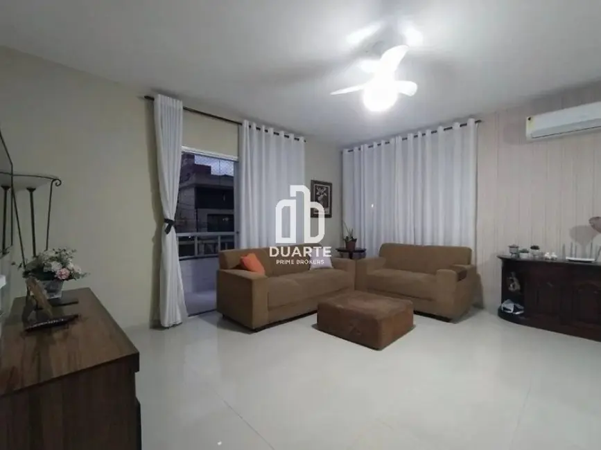 Foto 3 de Casa com 6 quartos à venda, 212m2 em Aparecida, Santos - SP