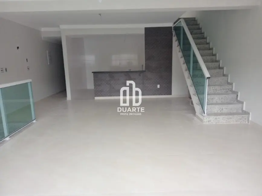 Casa com 3 quartos à venda, 185m2 em Campo Grande, Santos - SP - imagem 3 Foto 3 de Casa com 3 quartos à venda, 185m2 em Campo Grande, Santos - SP