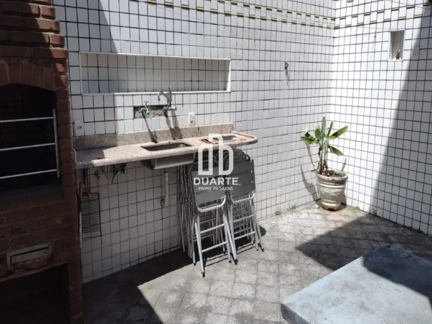 Foto 1 de Casa com 3 quartos à venda, 120m2 em Vila Belmiro, Santos - SP