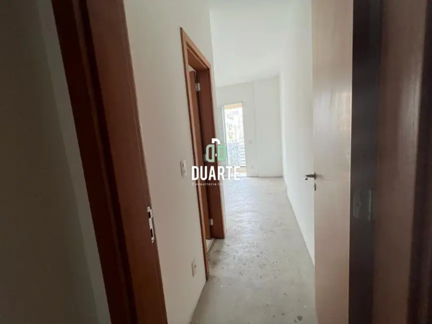 Apartamento com 3 quartos à venda, 251m2 em Gonzaga, Santos - SP - imagem 9 Foto 9 de Apartamento com 3 quartos à venda, 251m2 em Gonzaga, Santos - SP