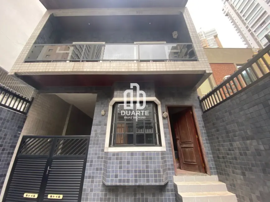 Foto 1 de Casa com 4 quartos à venda, 266m2 em Gonzaga, Santos - SP