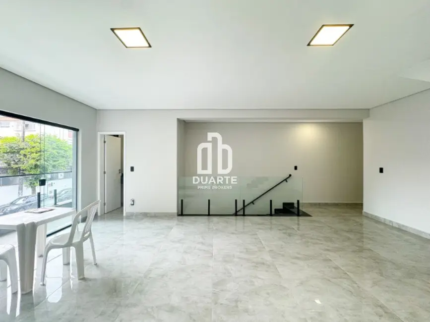 Foto 6 de Casa com 4 quartos à venda, 290m2 em Boqueirão, Santos - SP