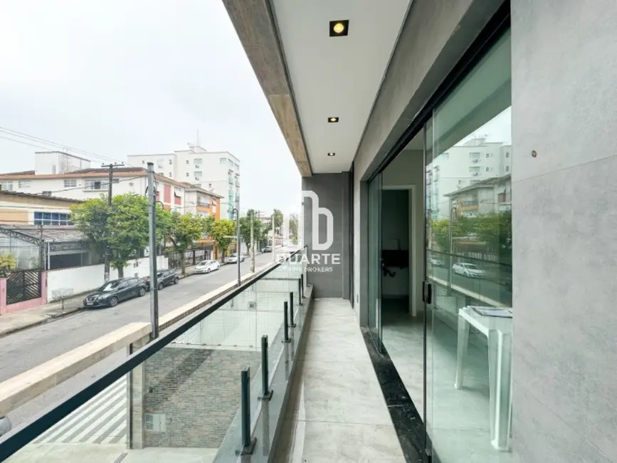 Foto 2 de Casa com 4 quartos à venda, 290m2 em Boqueirão, Santos - SP