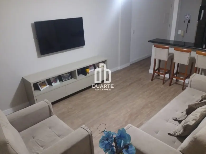 Foto 2 de Apartamento com 2 quartos à venda, 70m2 em Vila Cascatinha, Sao Vicente - SP