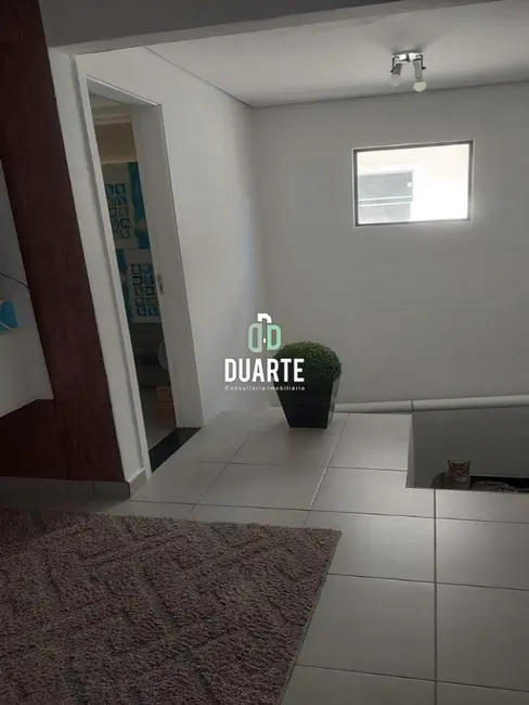 Casa com 5 quartos à venda, 210m2 em Vila Valença, Sao Vicente - SP - imagem 7 Foto 7 de Casa com 5 quartos à venda, 210m2 em Vila Valença, Sao Vicente - SP