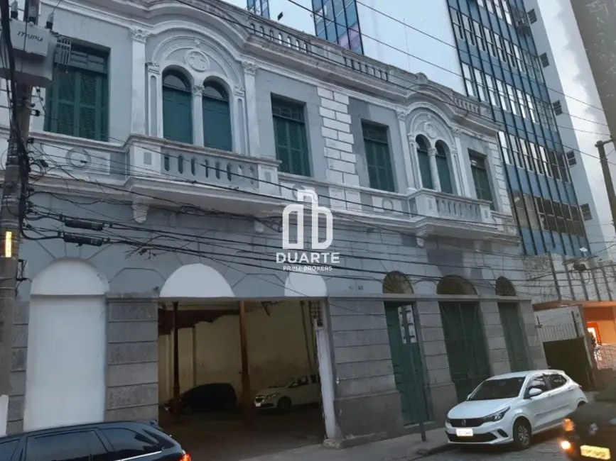 Armazém / Galpão à venda, 2500m2 em Centro, Sao Vicente - SP - imagem 4 Foto 4 de Armazém / Galpão à venda, 2500m2 em Centro, Sao Vicente - SP