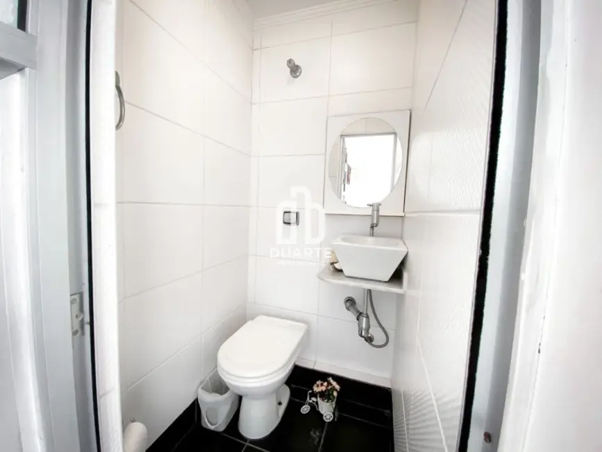 Foto 6 de Casa com 3 quartos à venda, 220m2 em Gonzaga, Santos - SP