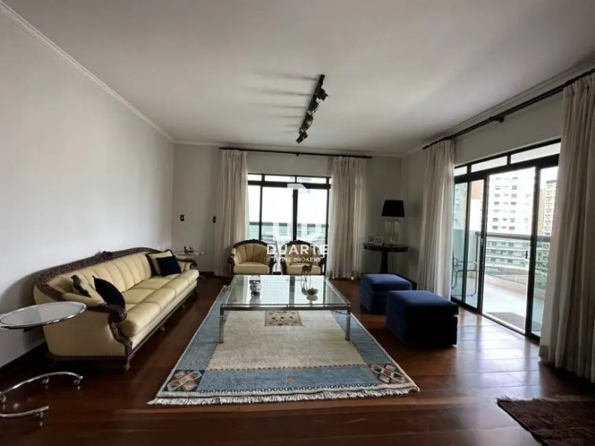 Apartamento com 3 quartos à venda, 350m2 em Gonzaga, Santos - SP - imagem 5 Foto 5 de Apartamento com 3 quartos à venda, 350m2 em Gonzaga, Santos - SP